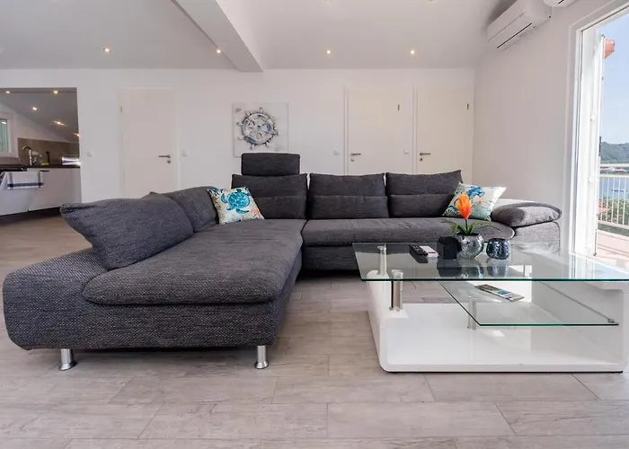 **** Auf Der Insel Rab Rab Town